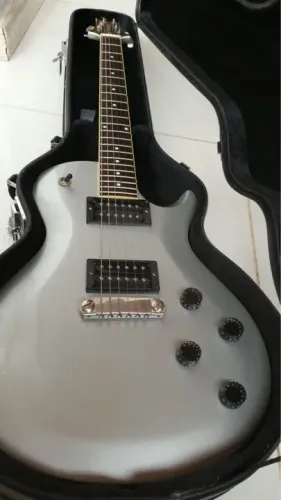 Guitarra PRS Tremonti SE