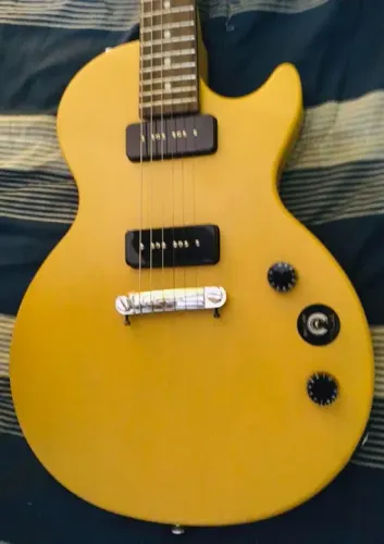 Guitarra Epiphone Les Paul Special I P-90 Worn TV Yellow (Edição Limitada e Rara)