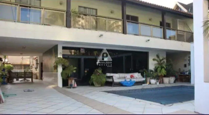 Casa em Condomínio à venda, 5 quartos, 2 suítes, 6 vagas, BARRA DA TIJUCA - RIO DE JANEIRO