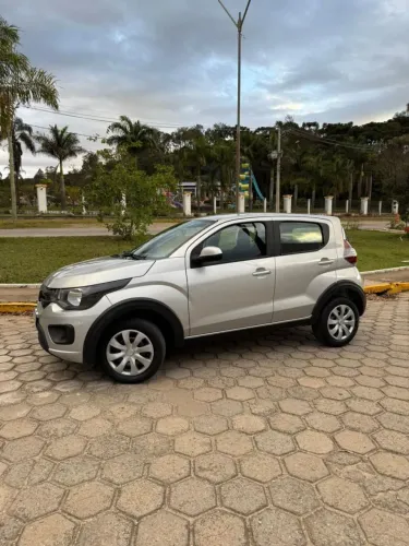 Fiat Mobi Like 1.0 Fire Flex 5P. 2023