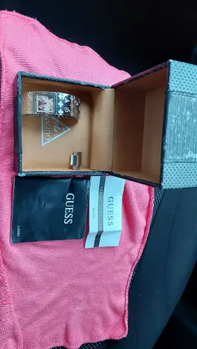 RELÓGIO GUESS ORIGINAL NA CAIXA SÓ VENDA NÃO TROCO POR NADA 