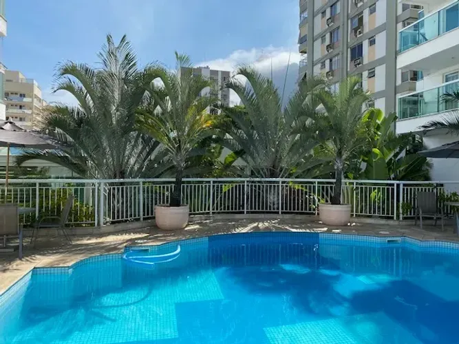 Imóvel para aluguel tem 70 metros quadrados com 2 quartos em Botafogo - Rio de Janeiro - R