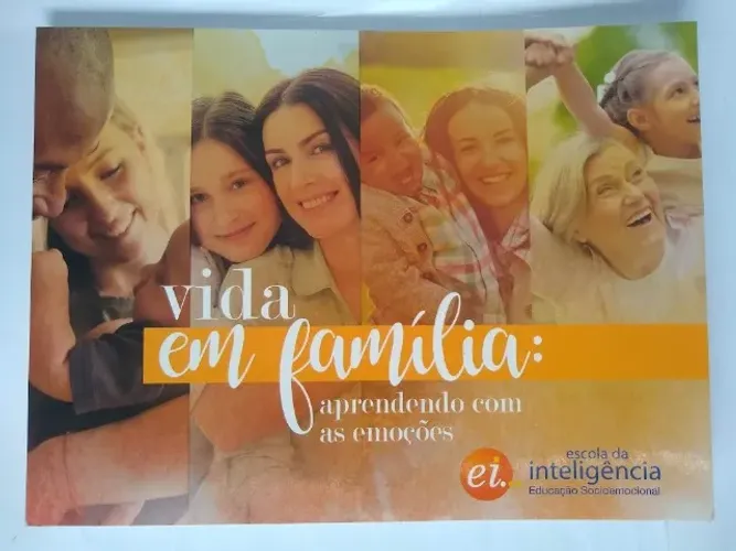 Livro Vida Em Família