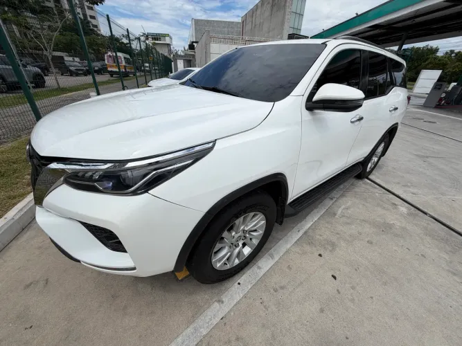 Toyota Hilux SW4 SRV 4X2 2.7 Flex 16V Aut. 2021