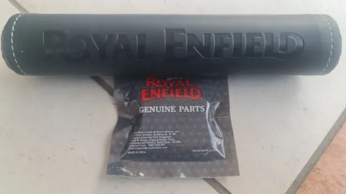 Kit Acessórios (almofada guidão e Coberturas) originais Interceptor 650 e Continental GT65