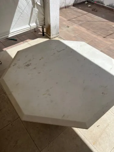 Mesa de mármore