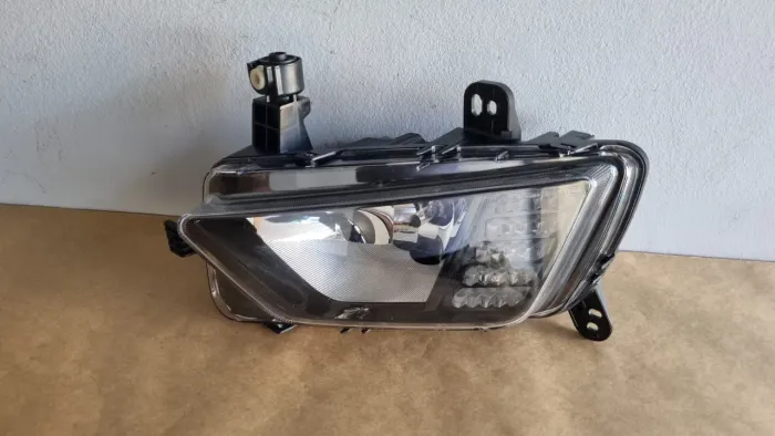 Farol de milha Lado Direito Volkswagen Polo Virtus 2018/2022 Original C/Led