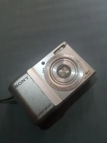 Câmera Sony 10.1 mp . Completa