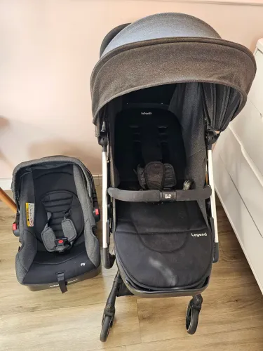 Carrinho de Bebê Infanti Legend + Bebê Conforto Fly + base veicular