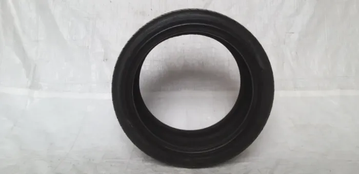 Pneu ANTARES 265/35/R18 Vulcanizado #100
