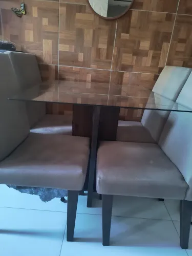 Mesa Vidro 4 cadeiras
