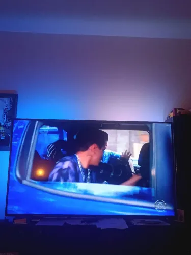 TV Philips 65 4k Ambilight muito nova... 