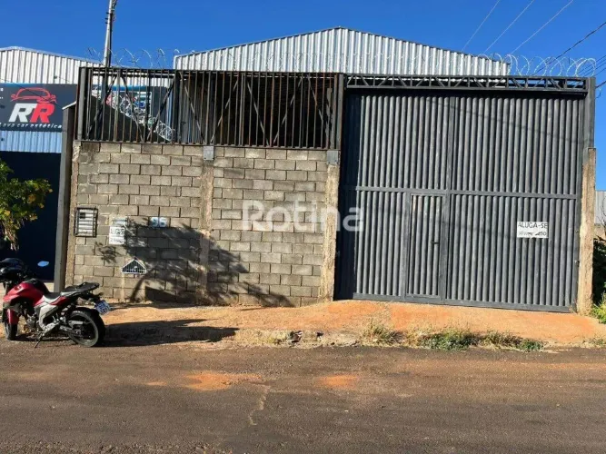 Galpão para alugar, Umuarama - Uberlândia/MG - Rotina Imobiliária