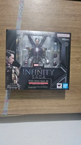 Action Figure Iron Man Homem de Ferro Bandai Namco Usada