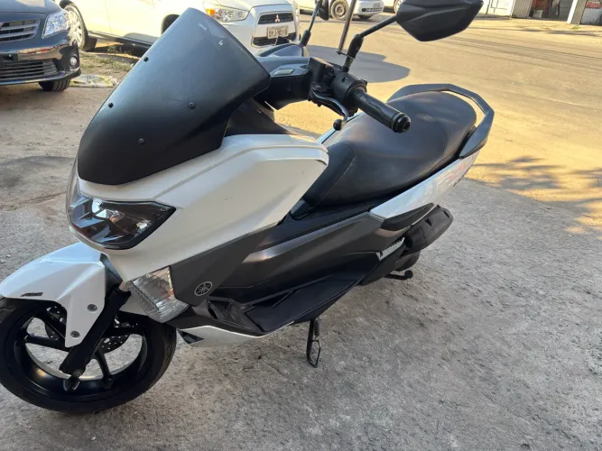 Nmax Conservada segundo dono