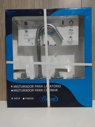 Torneira Misturador para água quente e fria com válvula 