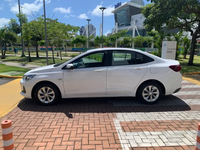 Chevrolet Onix Plus LT 1.0 | GNV Regularizado