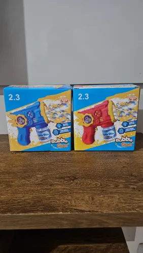 Brinquedo lançador de bolhas de sabão