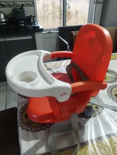 Cadeirinha de Alimentação para Bebê (Carros da Disney)