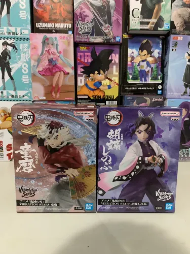 Conjunto Figure Action : Shinobu Kocho & Doma - Vibration Stars