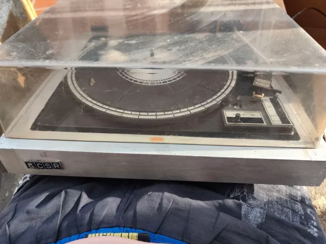 Leitor de vinil CSR