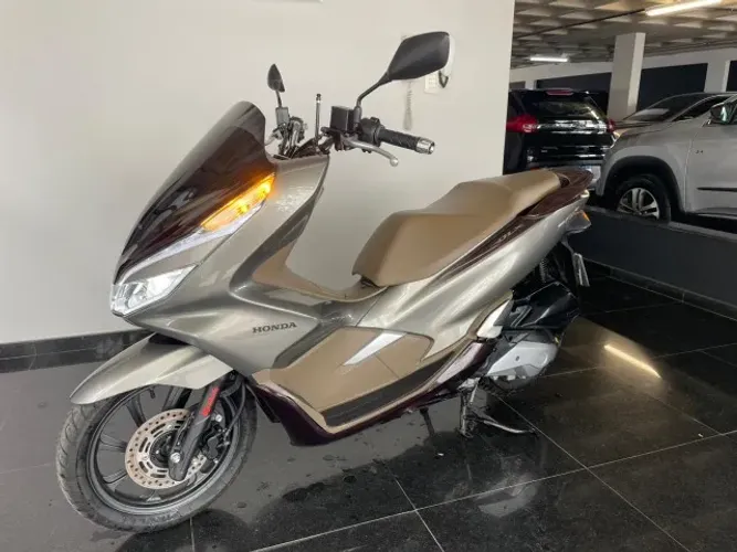 PCX DLX 2022/2022 Apenas 16mil km´s