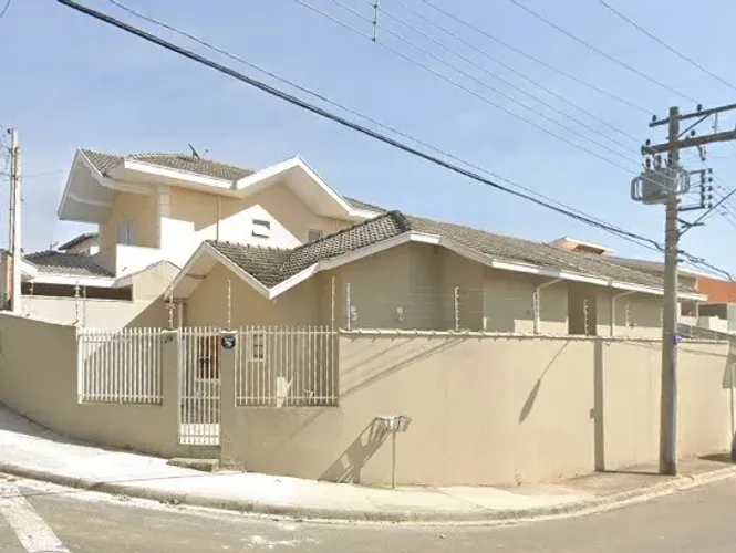 Casa Térrea no Vila Branca em Jacareí-SP