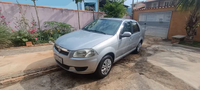 Fiat Siena EL 1.0 MPI Fire Flex 8V 4P 2014