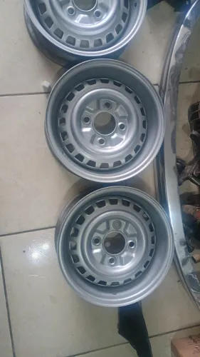 RODAS 4 FUROS ARO 15 TALA LARGA PRO FUSCA 