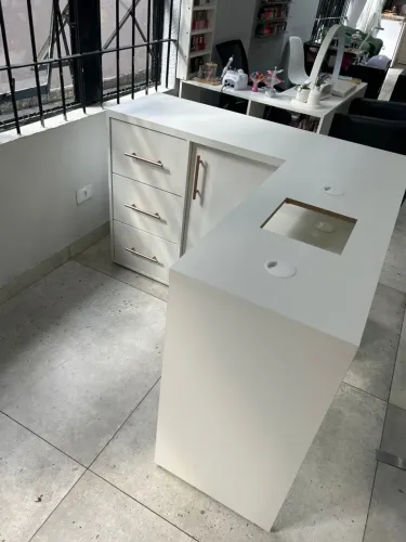 Mesa de manicure Branca com Gavetas NOVA