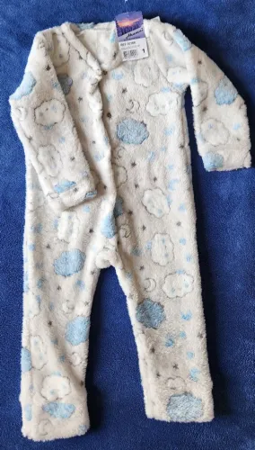 Macacão Bebê Pelúcia - Nuvens - Tamanho 1
