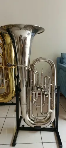 Tuba Mib Weril Master 4 Pistos Niquelada Usada R$ 9.000,00 em Até 12x Sem juros no Cartão