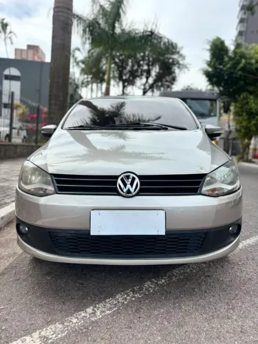 Volkswagen Fox 1.0 MI Total Flex 8V 3P 2012