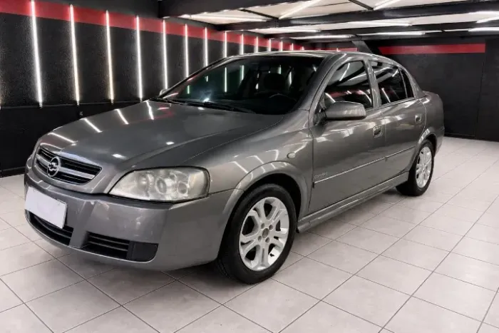 Chevrolet Astra Sedan Comfort 1.8 MPFI 8V 4P (álcool) 2005