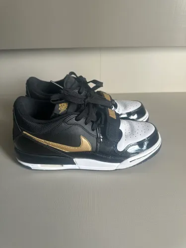 Tênis Nike Air Jordan 