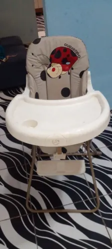 Vendo cadeirinha de alimentação