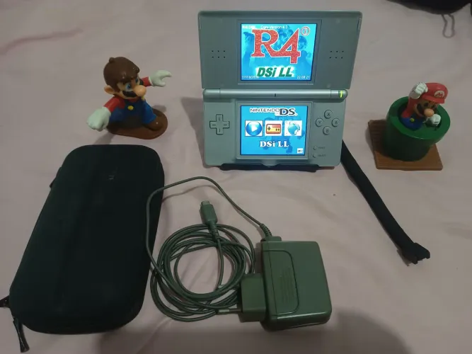 Nintendo dsi lite completo
