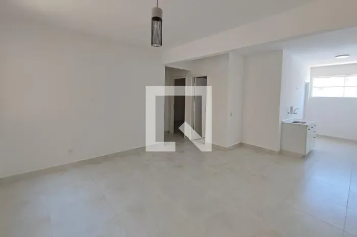 APARTAMENTO RESIDENTIAL em Campinas - São Paulo, Cambuí