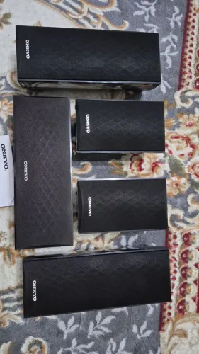 Quite de caixas pra homem theater onkyo original 120 watts 6 homos