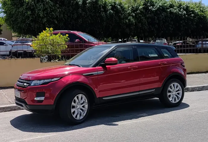 Land Rover Range Rover Evoque Pure 2.0 Aut. 5P 2015