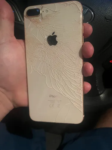 iPhone 8 Plus