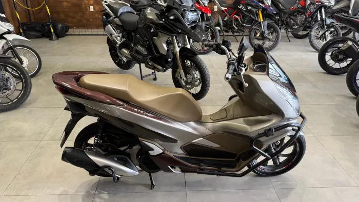 HONDA PCX 150 DLX