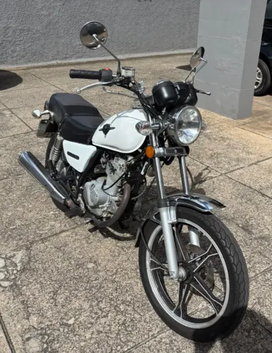 Suzuki Intruder 125 2012 - R$8000 negociável - Só venda - BH/MG - 55000km