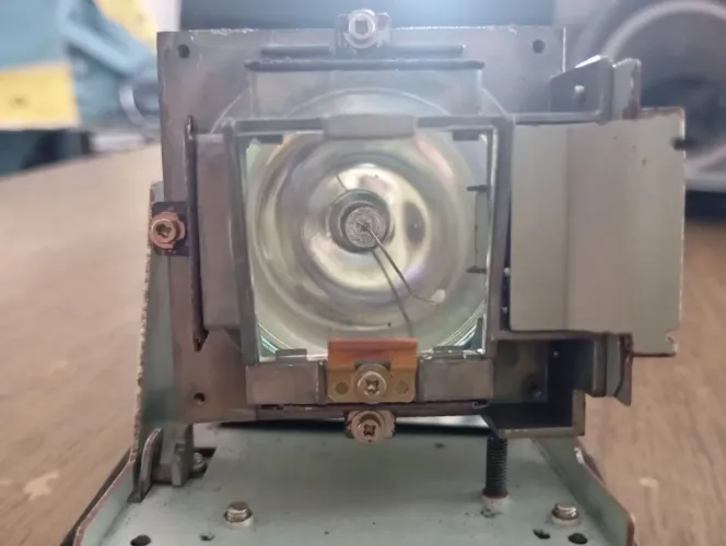Lampada Para Projetor Optoma Bl-fu310b com encaixe Optoma Eh500