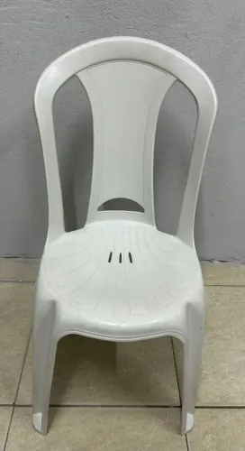 Cadeira plástico