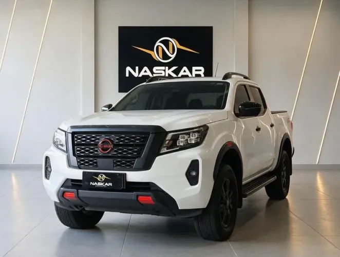 Nissan Frontier Pro4x CD 4X4 2.3 Bi-TB Die. AUT 2024