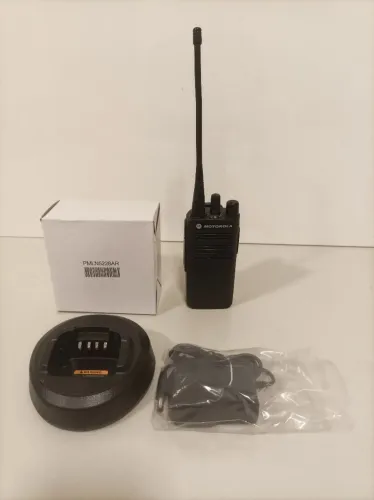 Rádio Motorola DEP 250 B1