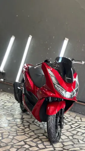 Vendo pcx 2024/2025 moto nova