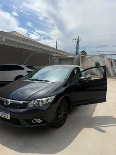 Honda Civic Sedan LXR 2.0 Flexone 16V Aut. 4P 2014