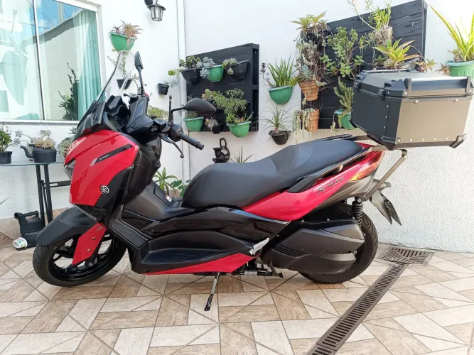 Xmax impecável 